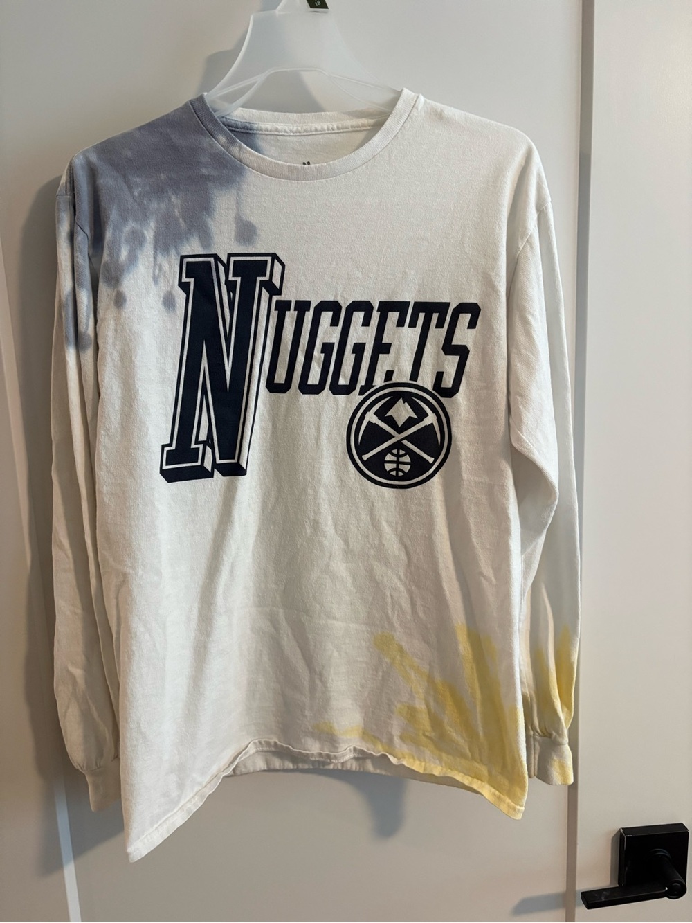 Women’s Junk Food Clothing Denver Nuggets tie dye Shirt